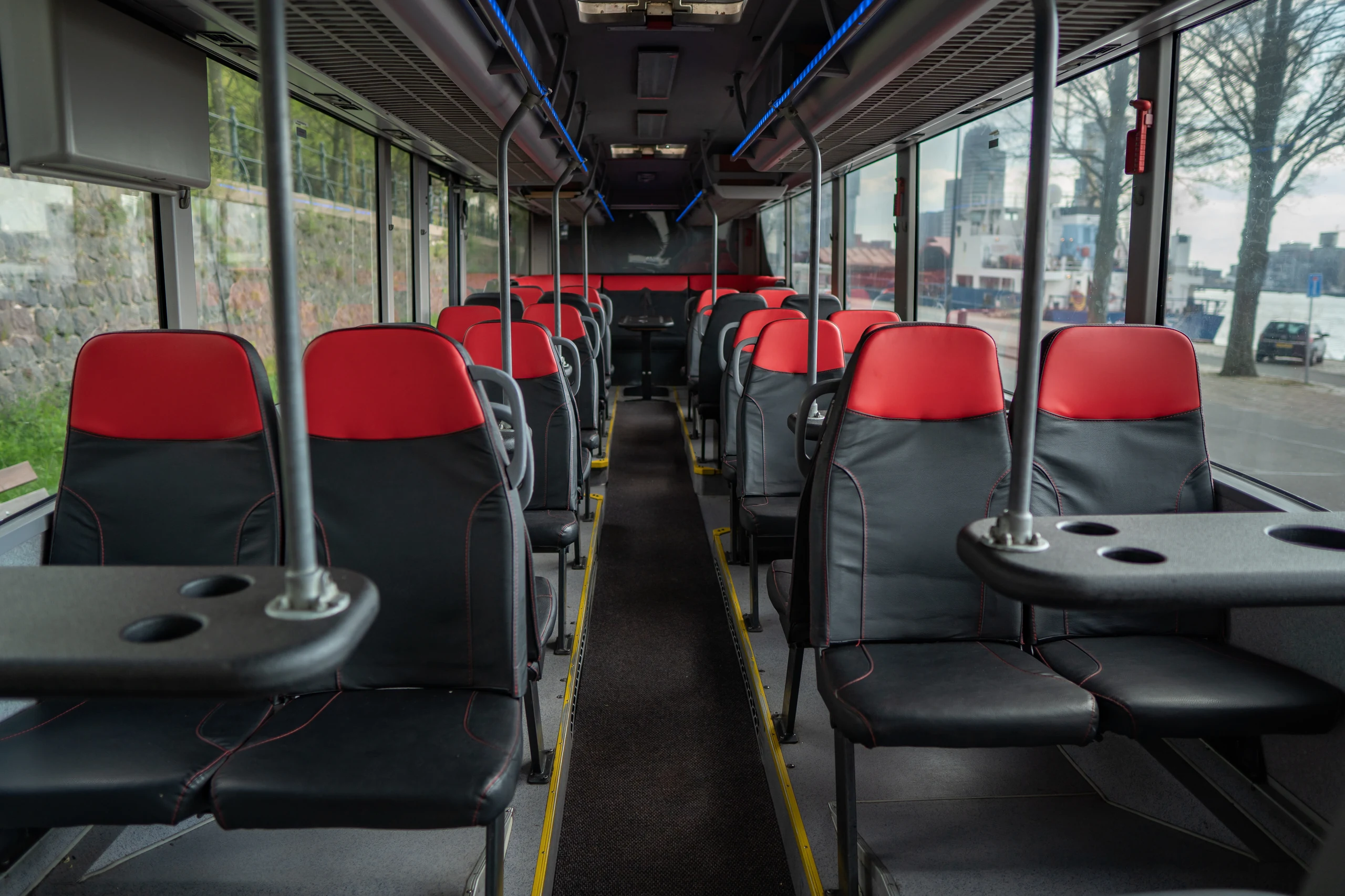 Feestbus huren